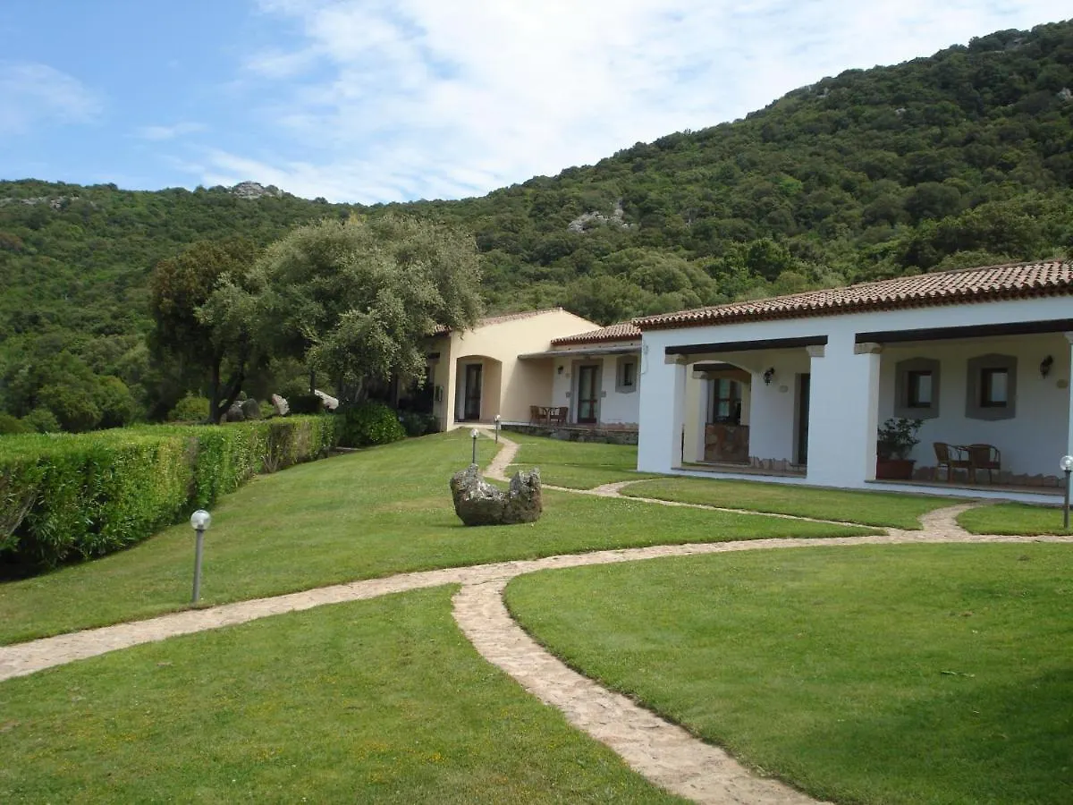 Hotel Valkarana Country Relais (Adults Only) Sant'Antonio di Gallura 4*,  Italy